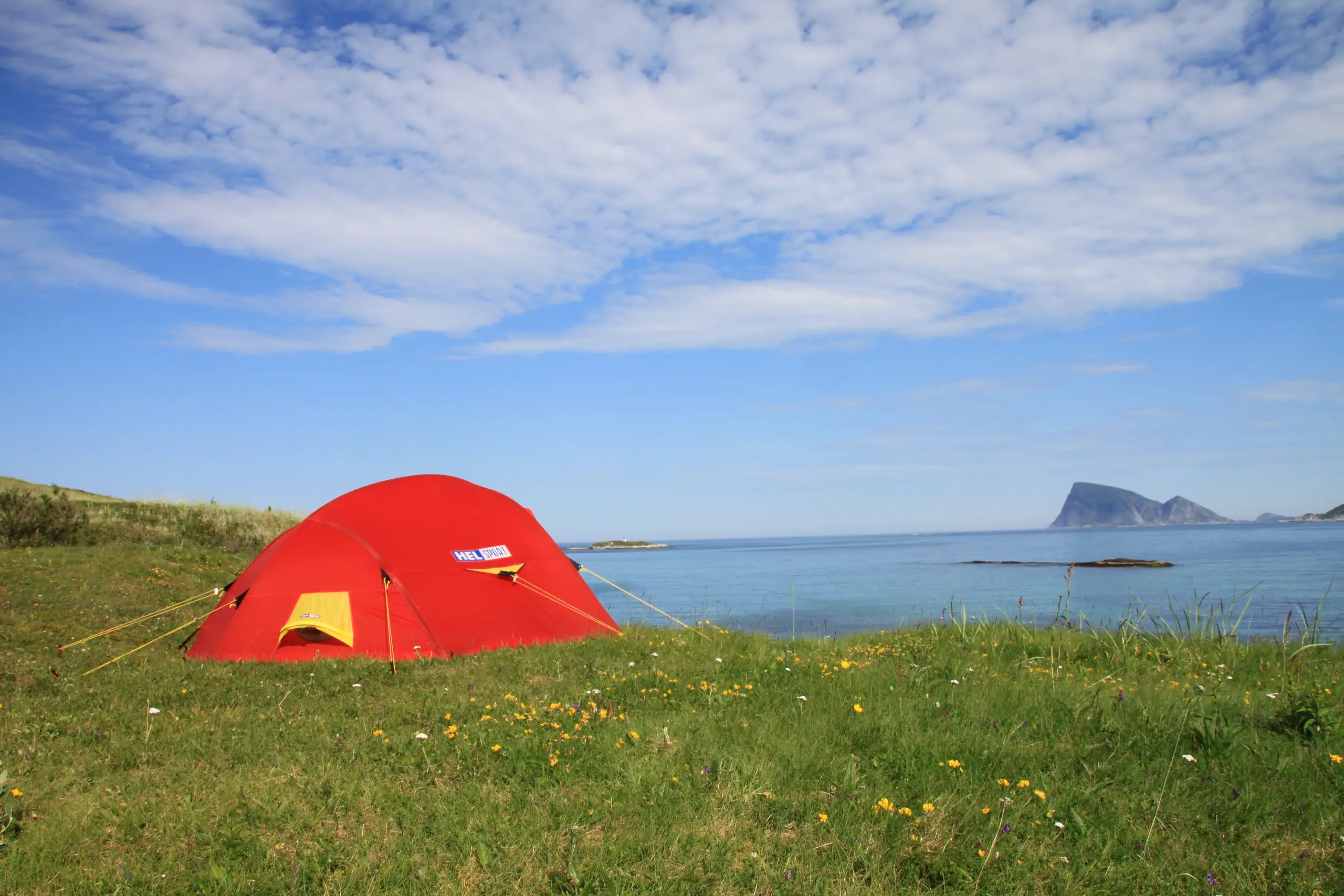 telttur med utsikt mot havet